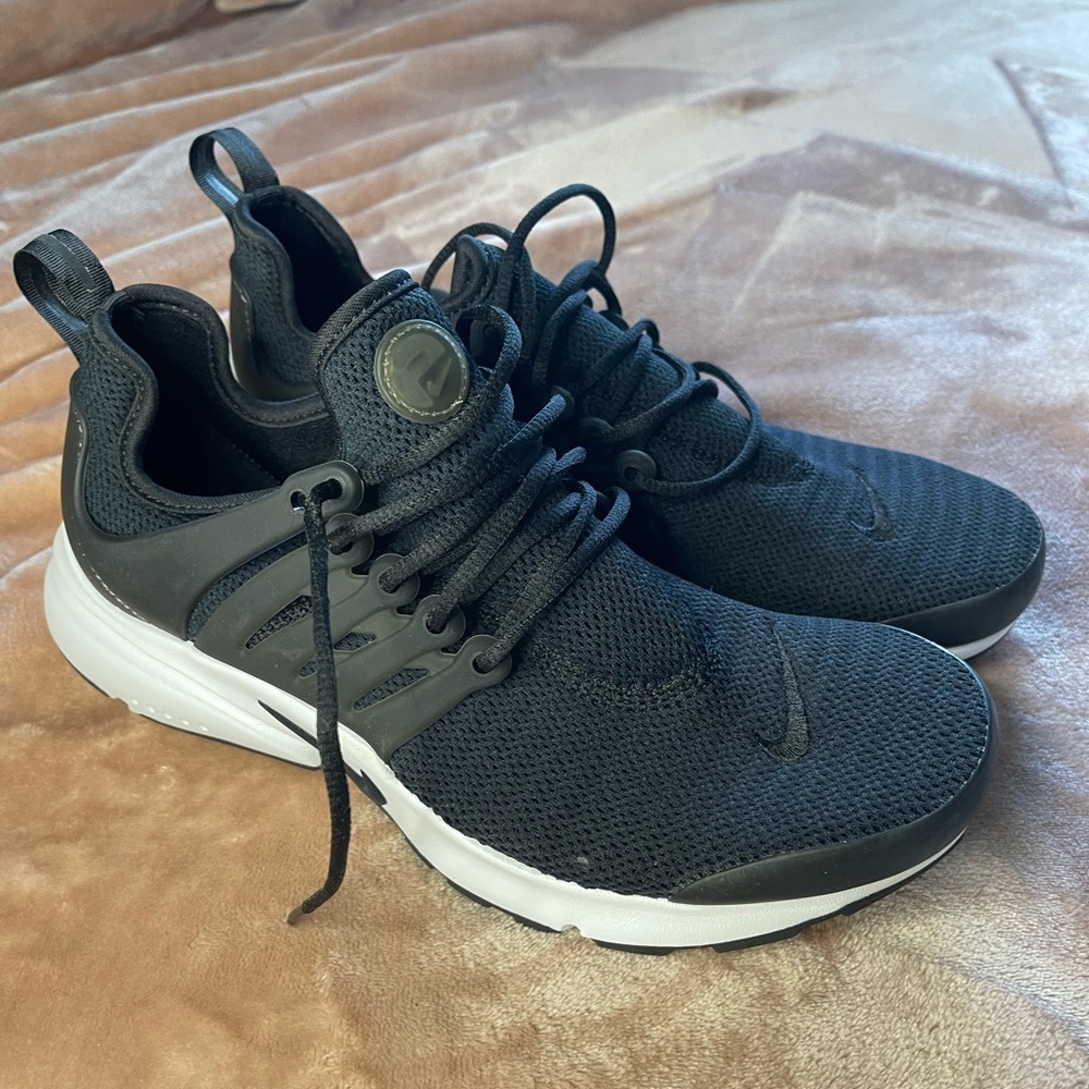 NIKE AIR PRESTO WOMEN SNEAKERS 9 Black/Black white